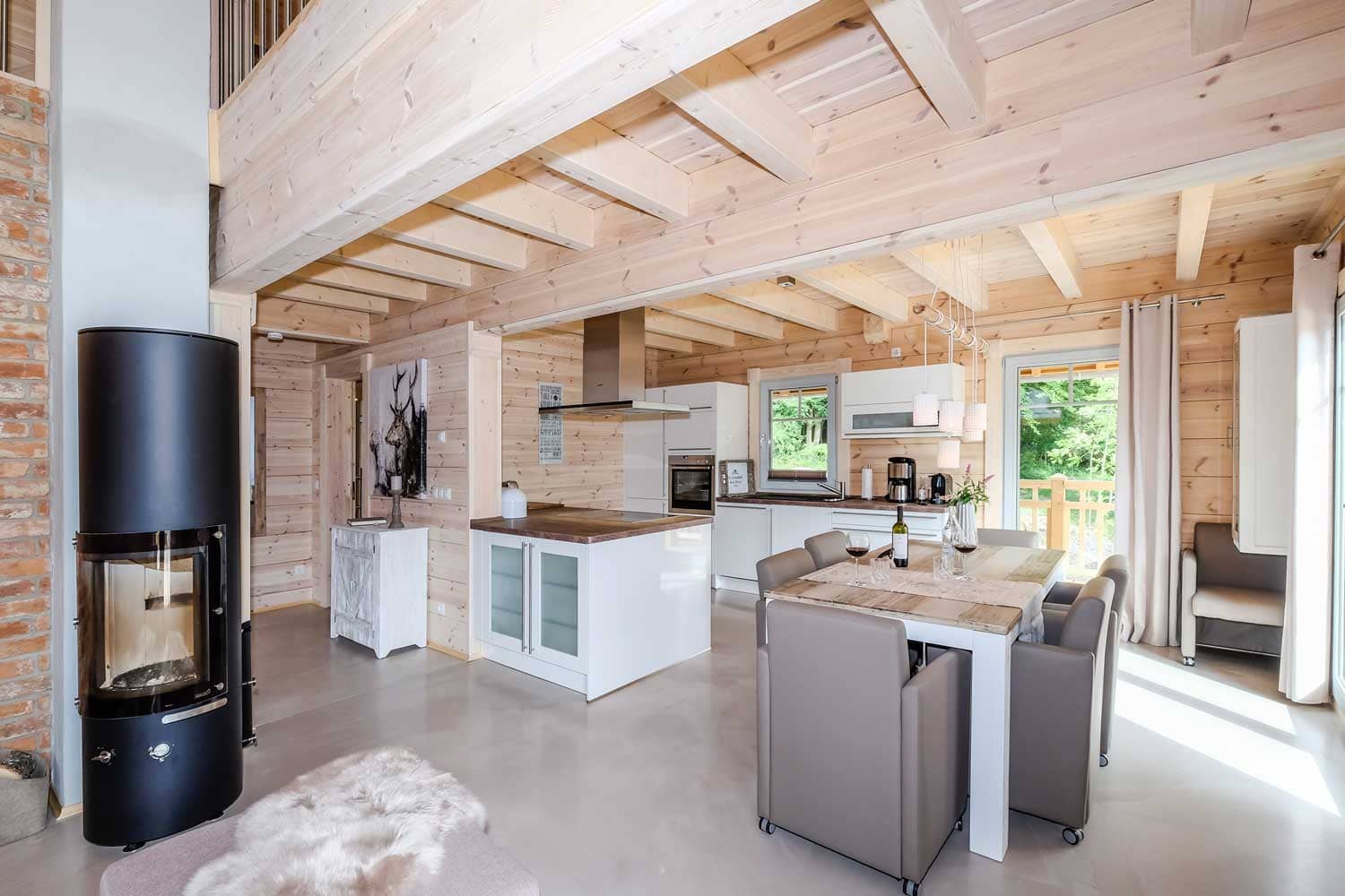 Lodge Blickfang – Küche und Essbereich