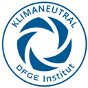 Siegel des DFGE Instituts: Klimaneutral